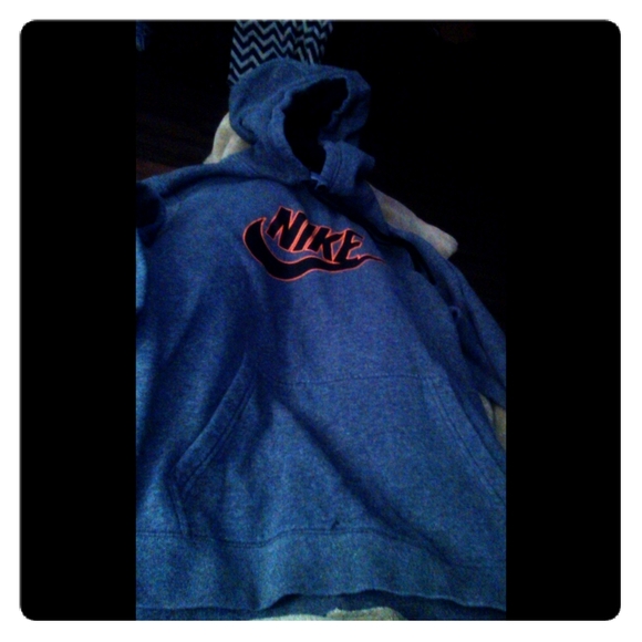 Nike Hoodie - Picture 1 of 1